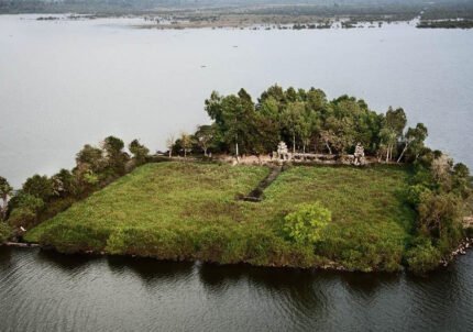 West Mebon Temple - Cambodia Attractions