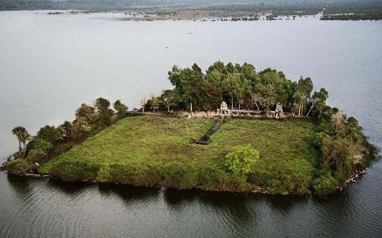 West Mebon Temple - Cambodia Attractions